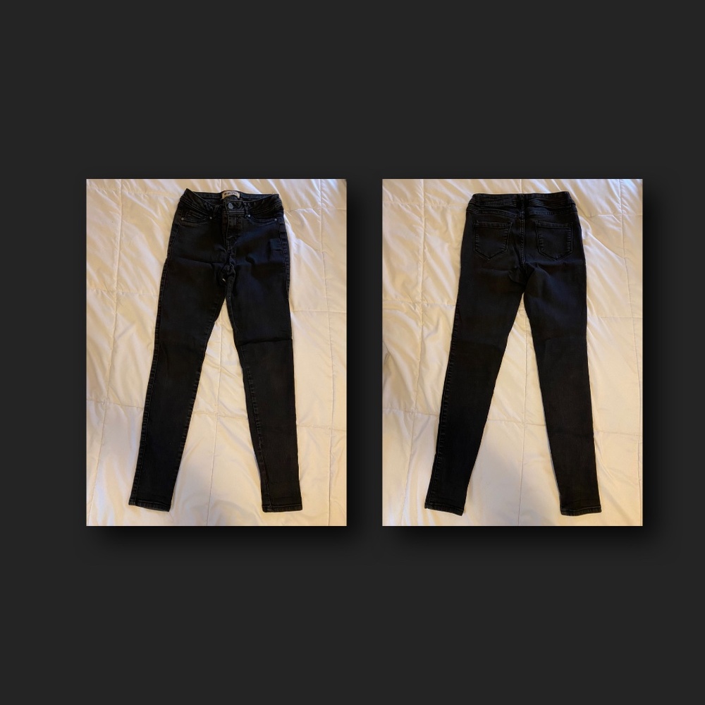 Black Skinny Jeans